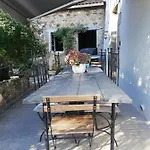 D'hote Equestre Au Petit Bonheur Chateldon