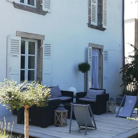 D'hote Equestre Au Petit Bonheur