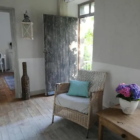 D'hote Equestre Au Petit Bonheur