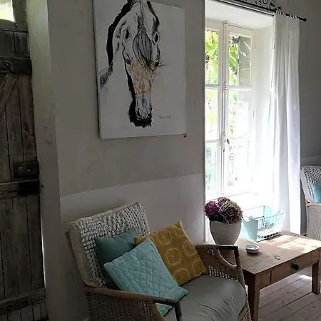 فندق مبيت وإفطار D'hote Equestre Au Petit Bonheur